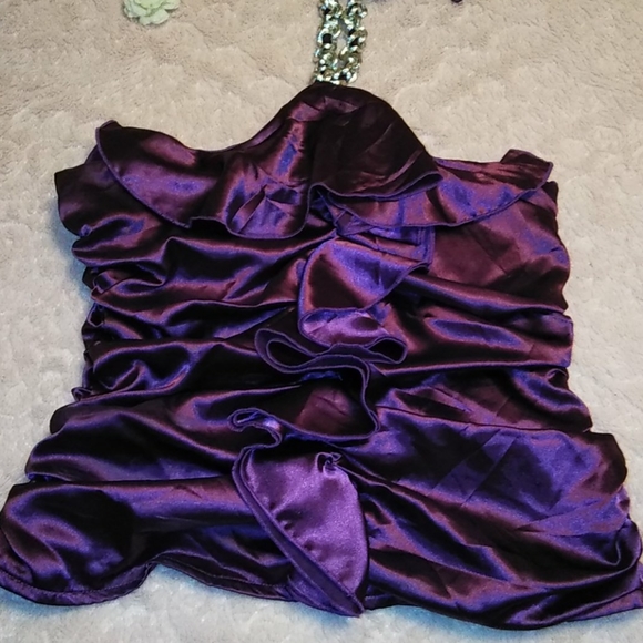💜 Purple Ruffled 💜Halter Chain Detail 💜Necklace - Picture 7 of 12